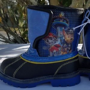 NWT Paw Patrol Toddler Boots Just Yelp for help! Small 5/6